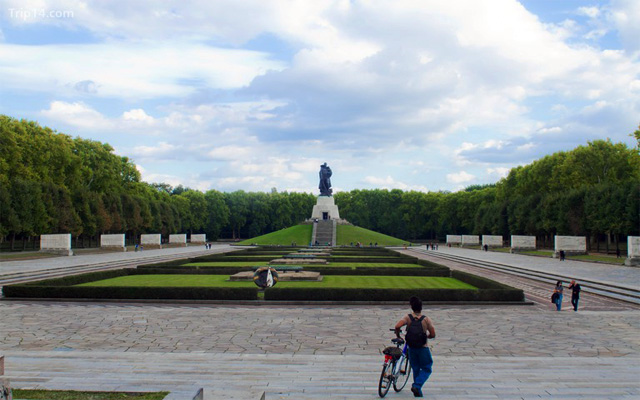 Công viên Treptower nơi lưu giữ ký ức về Chiến tranh thế giới thứ hai