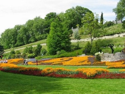 Chiêm ngưỡng vẻ đẹp của đảo hoa Mainau ở miền Nam nước Đức
